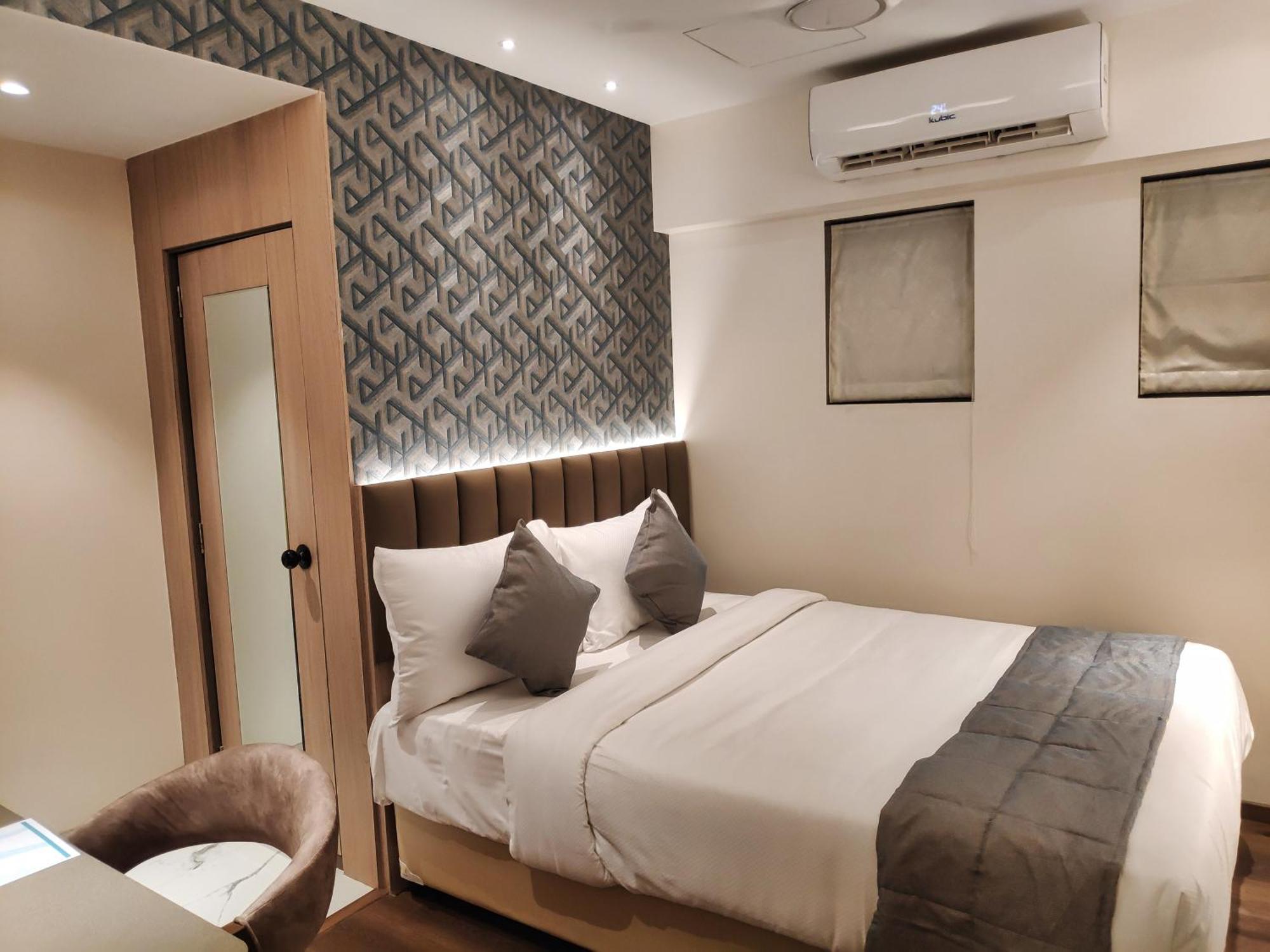 Maxxvalue Hotel Midc - Andheri Mumbai Exterior photo